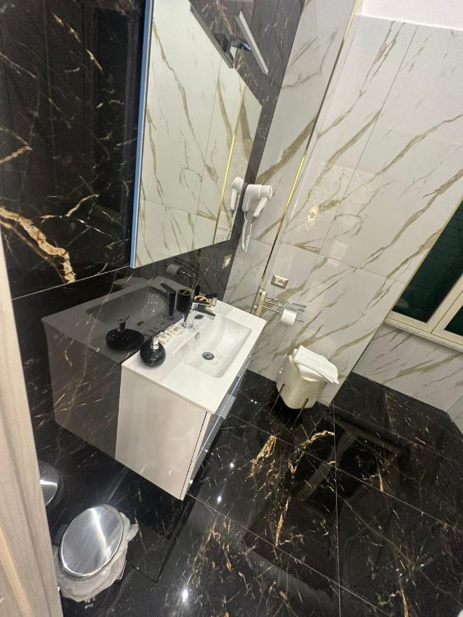 B&B Tre Regine Napoli Dış mekan fotoğraf